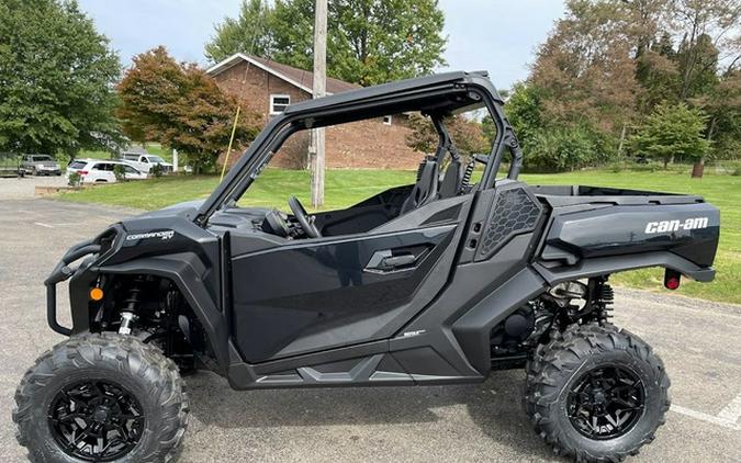 2024 Can-Am Commander XT 700