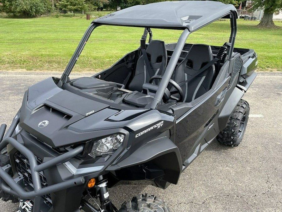 2024 Can-Am Commander XT 700