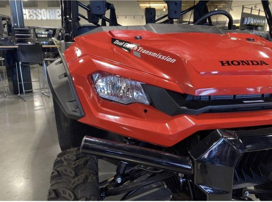 2023 Honda® Pioneer 1000-6 Deluxe Crew