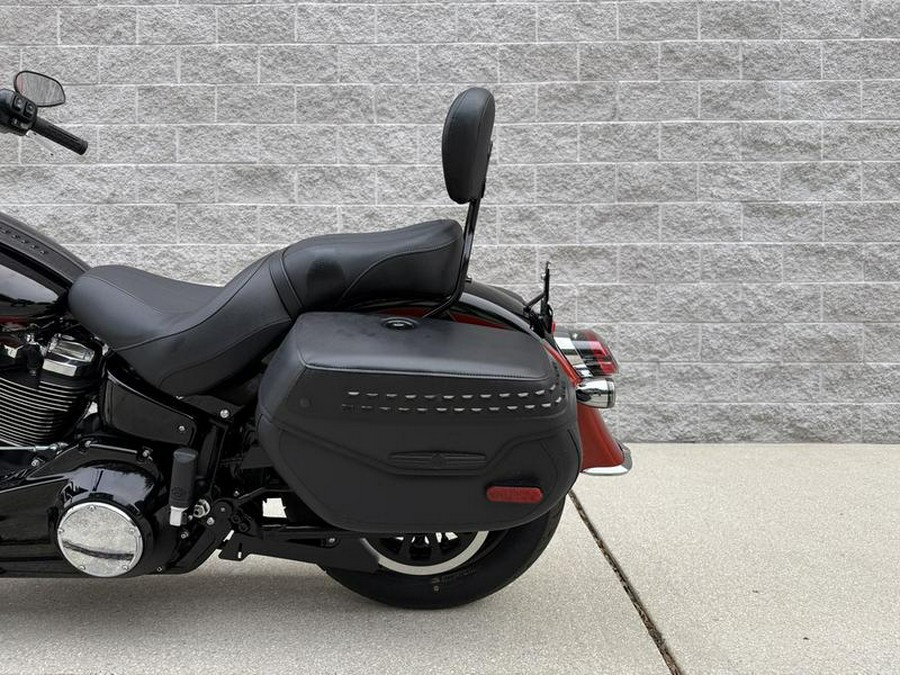 2025 Harley-Davidson® FLHC - Heritage Classic