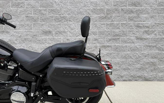 2025 Harley-Davidson® FLHC - Heritage Classic