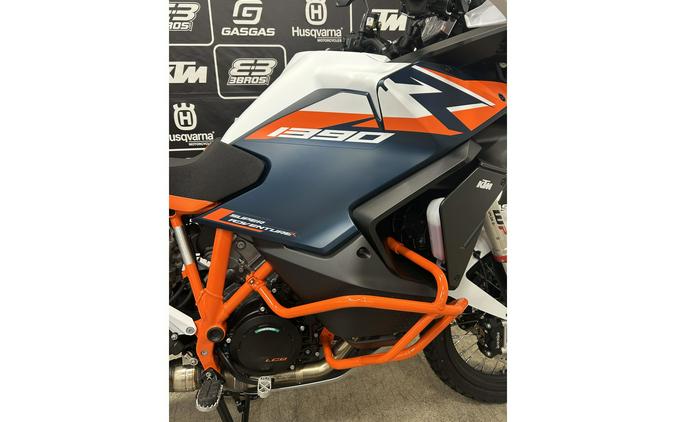 2026 1390 Super Adventure R - KTM