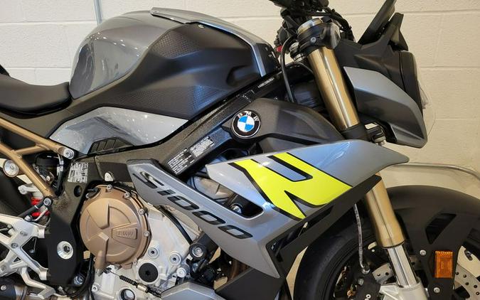 new 2024 BMW S 1000 R