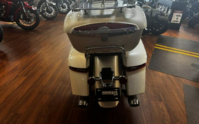 2026 Indian Motorcycle® Roadmaster® PowerPlus 112 Signature Series
