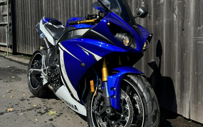 2011 YZF-R1 - Team Yamaha Blue/White - Yamaha