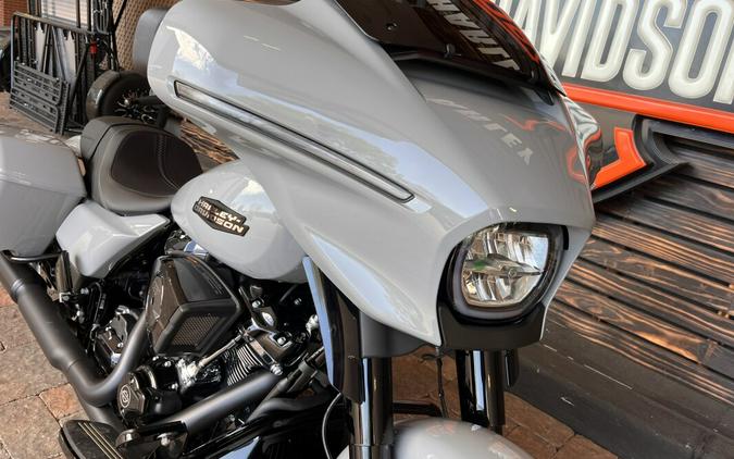 FLHX 2024 Street Glide®