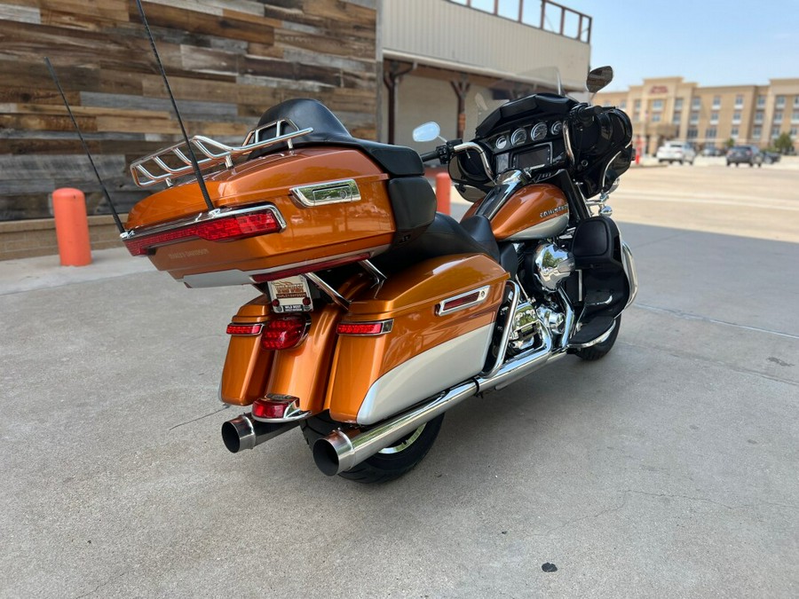 2014 Harley-Davidson® Electra Glide® Ultra Limited Two-Tone Amber Whiskey/Bril