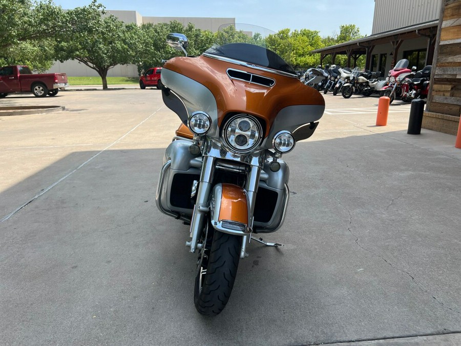 2014 Harley-Davidson® Electra Glide® Ultra Limited Two-Tone Amber Whiskey/Bril