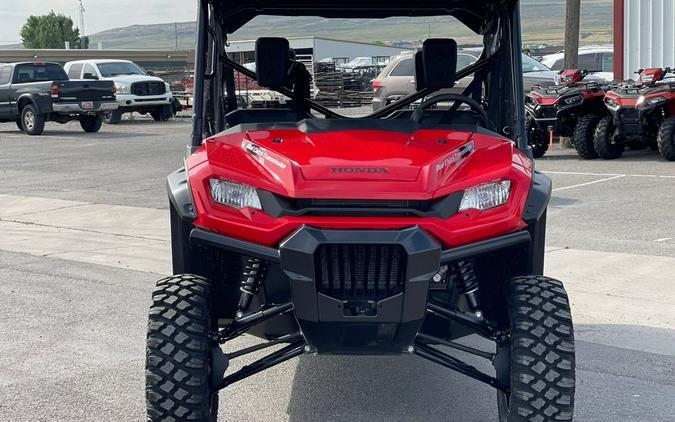 2023 Honda Pioneer 1000-6 Crew Deluxe