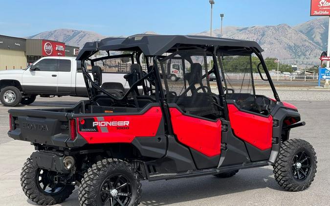 2023 Honda Pioneer 1000-6 Crew Deluxe