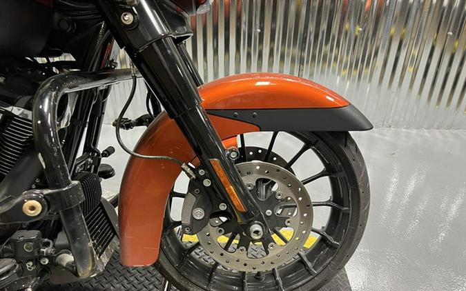 2019 Harley-Davidson FLHXS - Street Glide Special