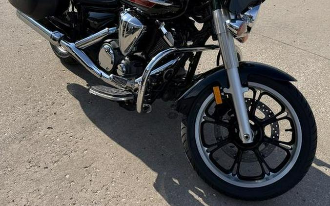 2014 Yamaha V Star® 950 Tourer