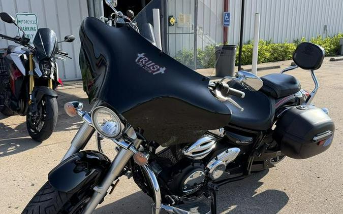 2014 Yamaha V Star® 950 Tourer