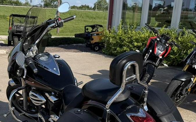 2014 Yamaha V Star® 950 Tourer
