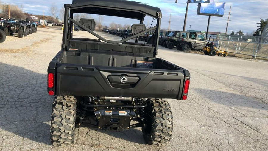2026 Can-Am® Defender XT HD9