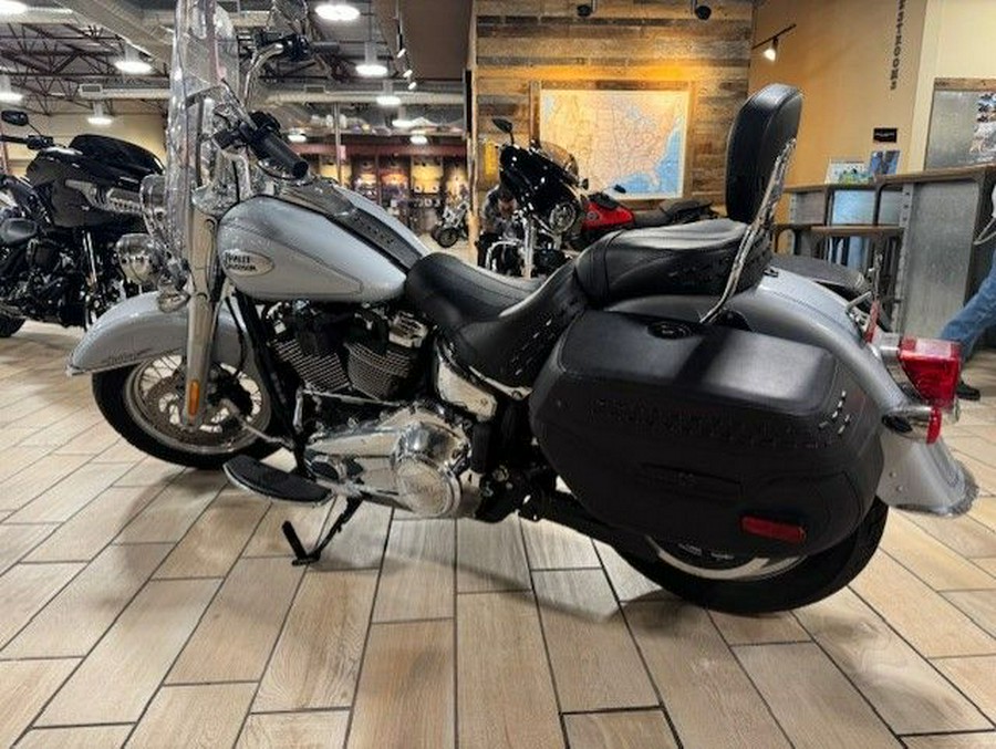 2023 Harley-Davidson Heritage Classic 114