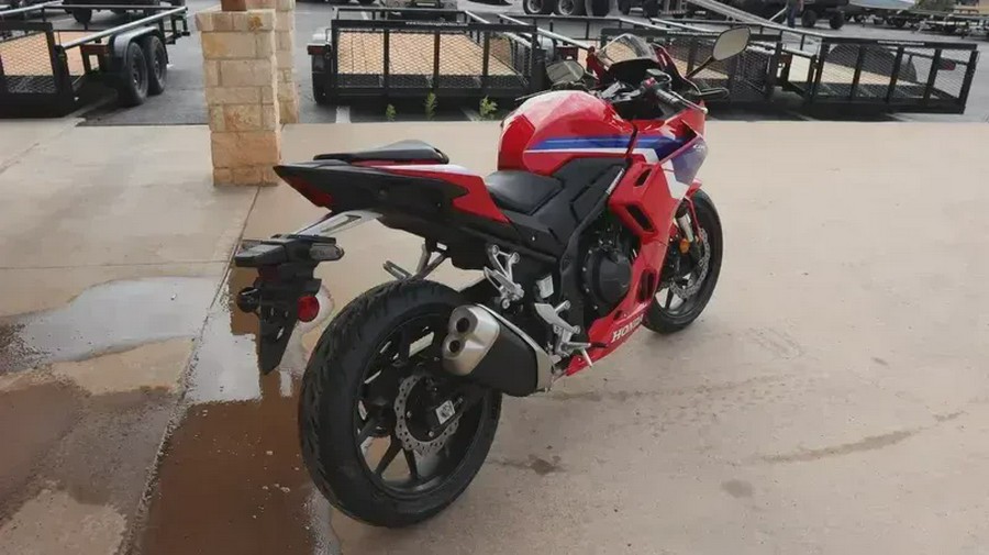 2025 HONDA CBR500R GRAND PRIX RED
