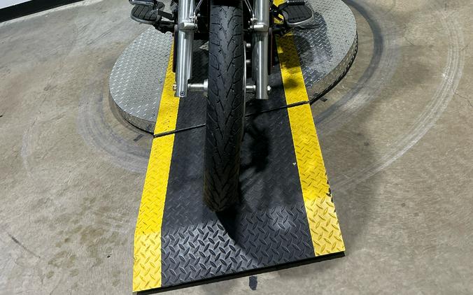2011 Kawasaki Vulcan® 900 Custom SE