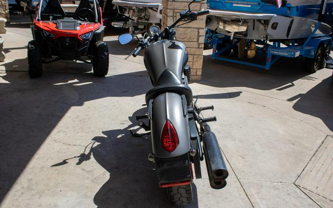 2015 VICTORY GUNNER