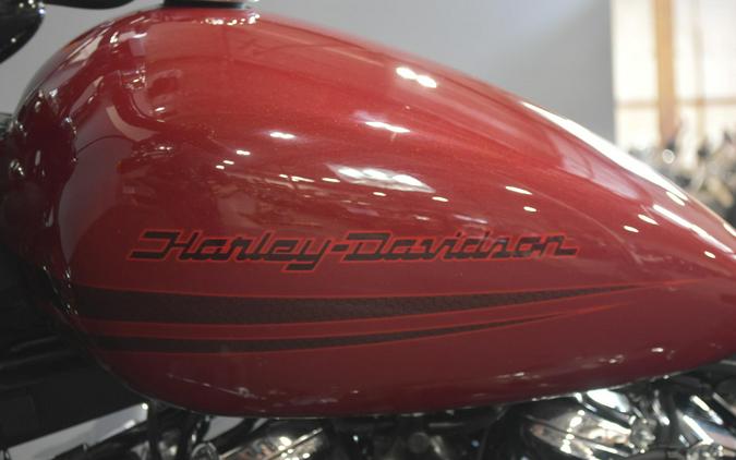 2020 Harley-Davidson Breakout 114 Stiletto Red