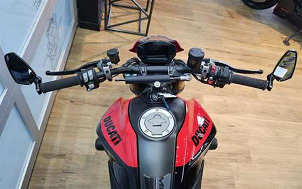 2023 Ducati Monster SP