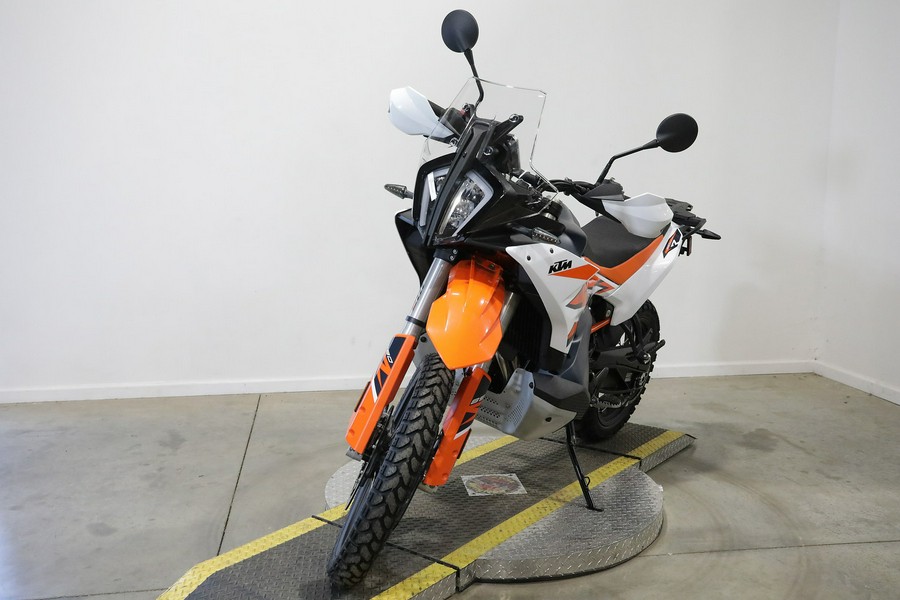 2024 KTM 890 Adventure R