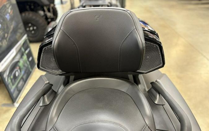 2025 Can-Am Spyder RT Limited Dark Wheels