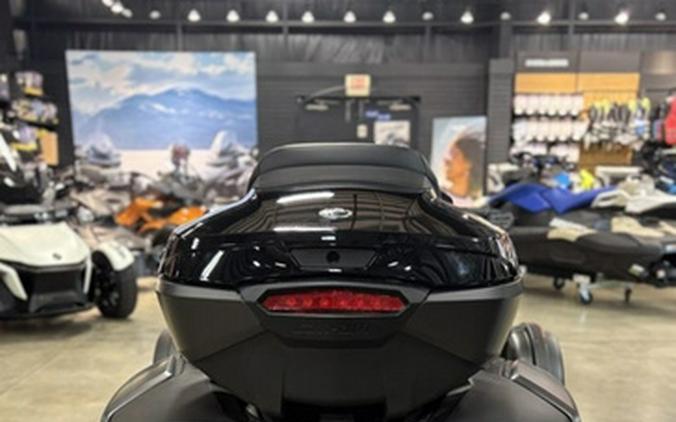 2025 Can-Am Spyder RT Limited Dark Wheels