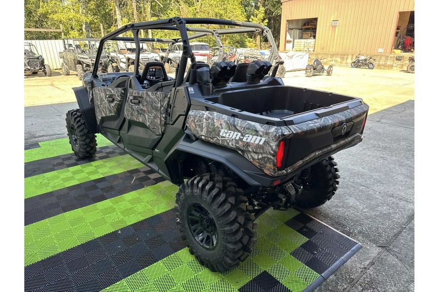 2024 Can-Am COMMANDER MAX XMR 64 1000R