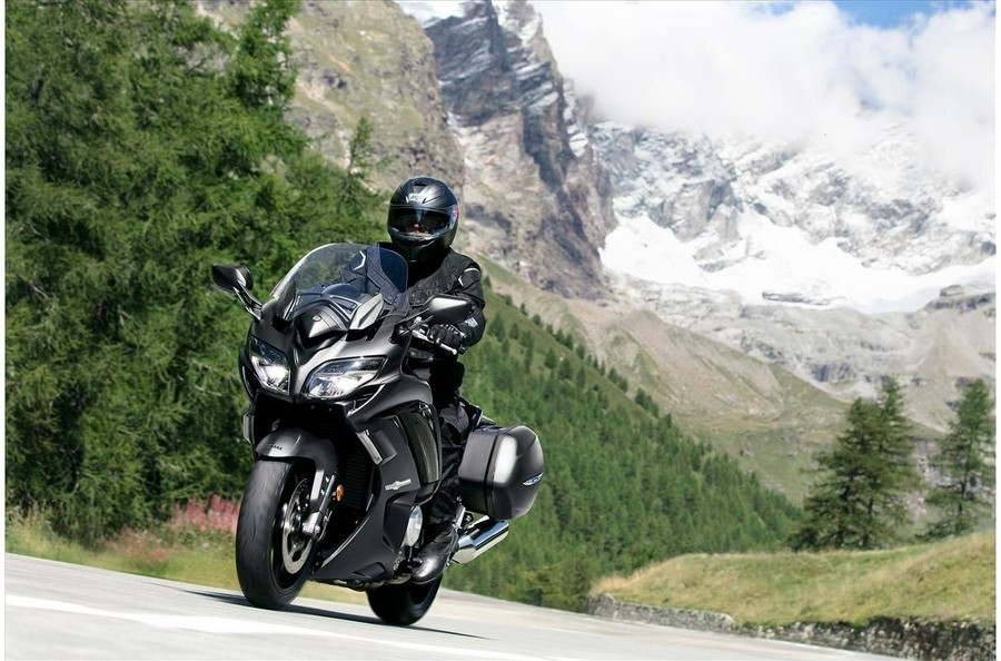 2021 FJR1300ES - Yamaha