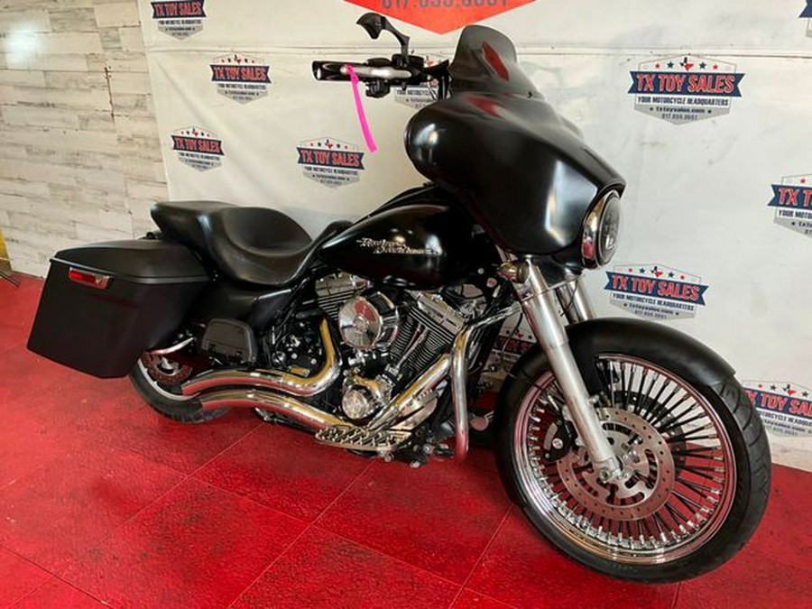 2010 Harley-Davidson Street Glide Base