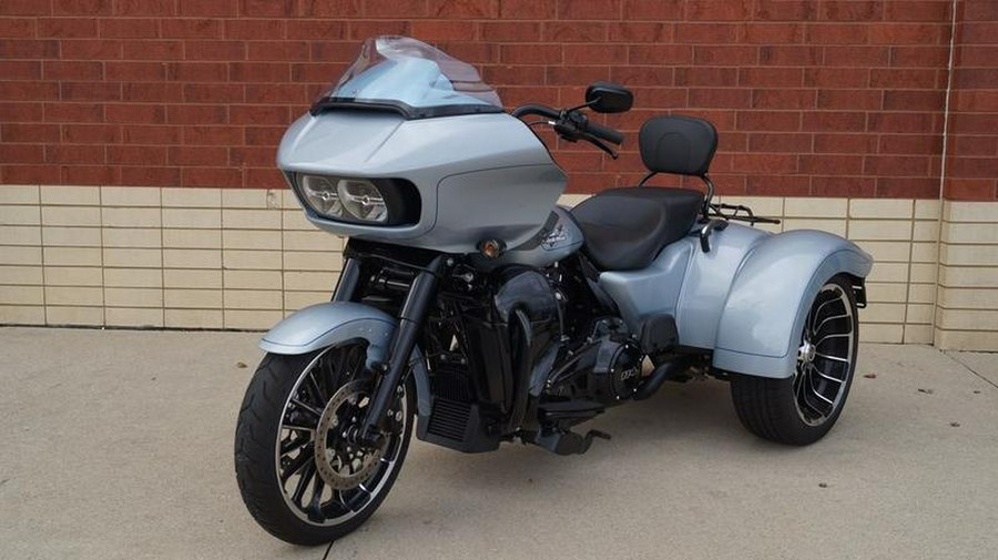 2024 Harley-Davidson® FLTRT - Road Glide® 3