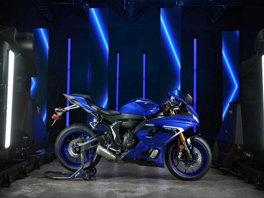2025 Yamaha YZF-R7
