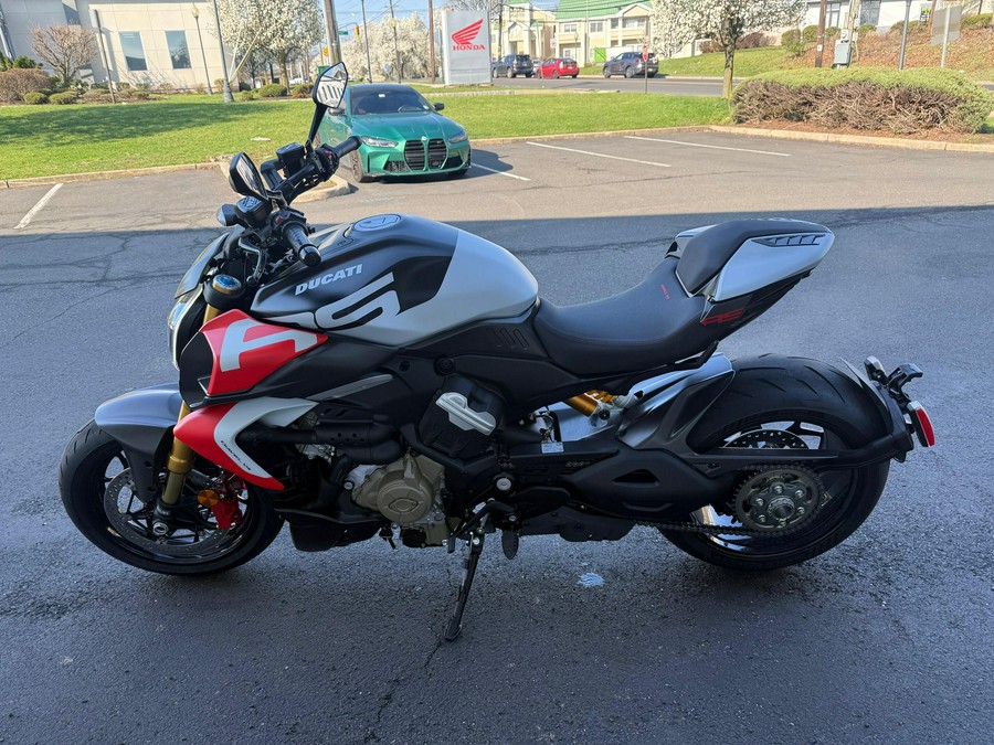 2026 Ducati Diavel V4 RS