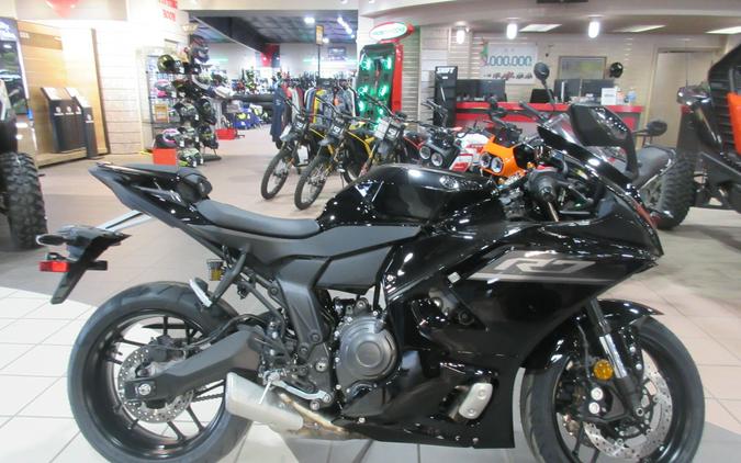 2026 YAMAHA YZF-R7