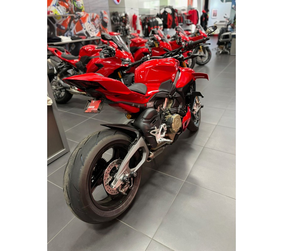 2026 Ducati Streetfighter V4 S