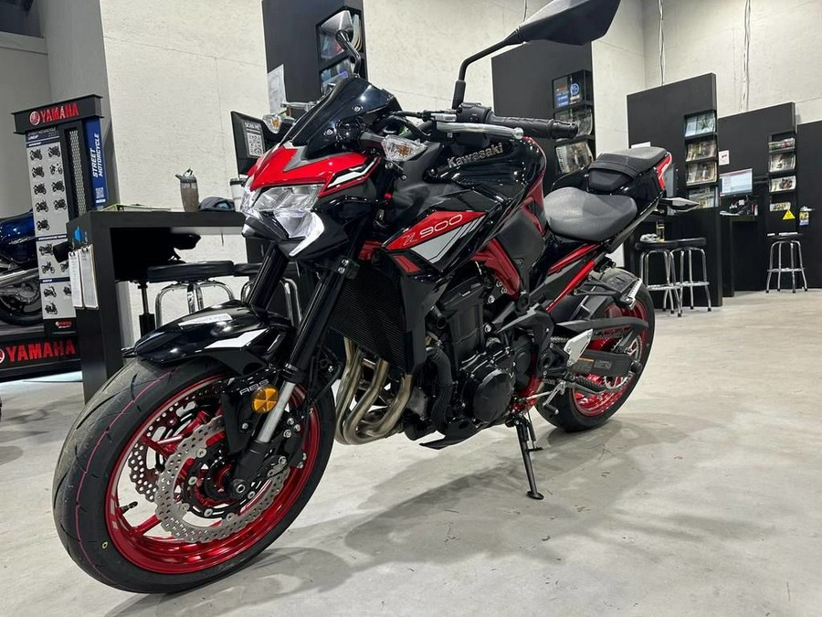 2024 Kawasaki Z900 ABS Candy Persimmon Red/Ebony