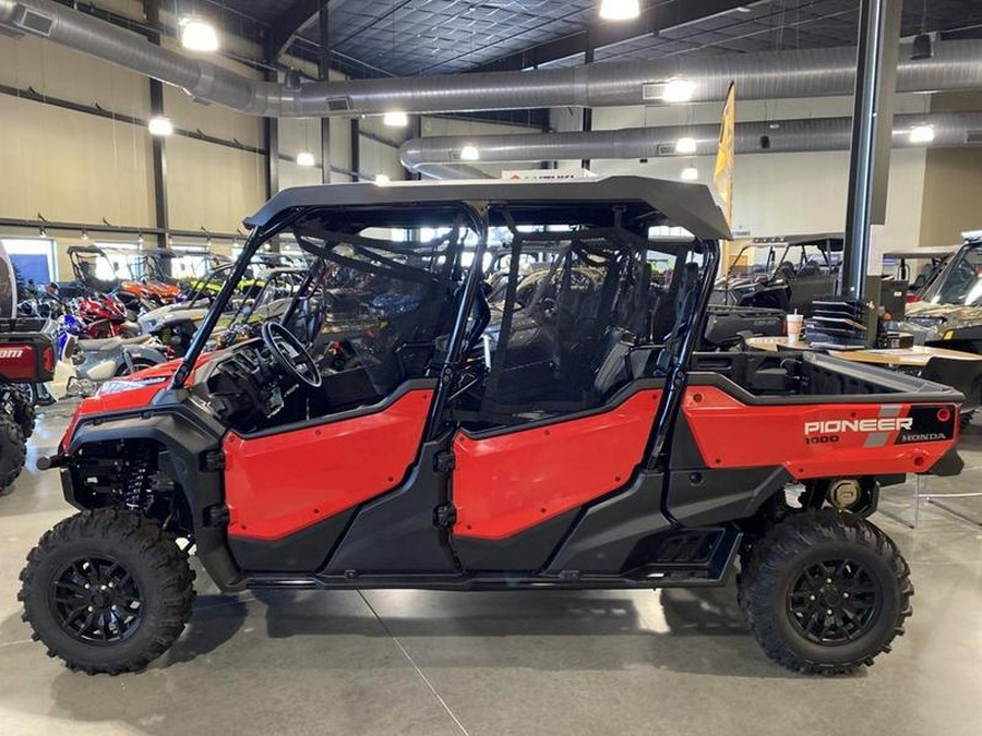 2023 Honda® Pioneer 1000-6 Deluxe Crew