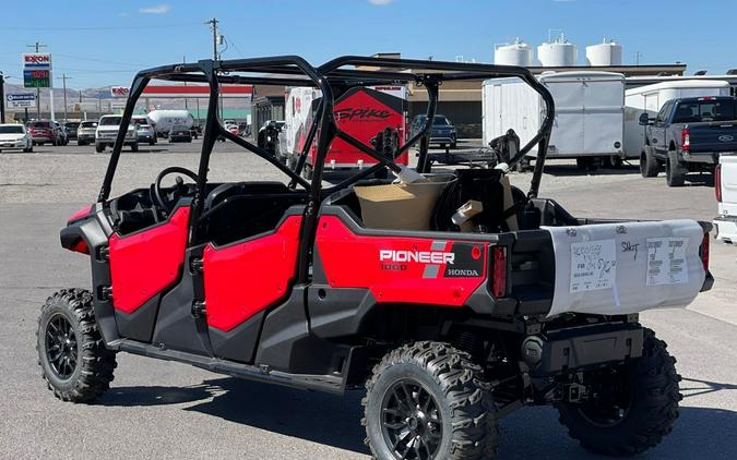 2023 Honda Pioneer 1000-6 Crew Deluxe