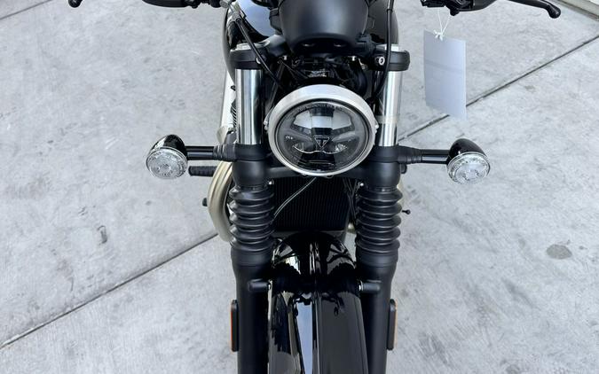 2026 Triumph Bonneville Bobber Jet black