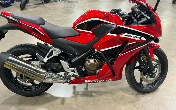 2019 Honda CBR300R Base