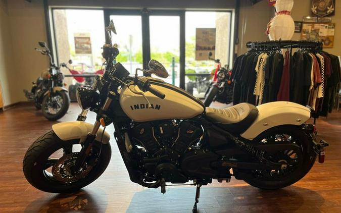 2025 Indian Scout Sixty Bobber Limited Ghost White Metallic S