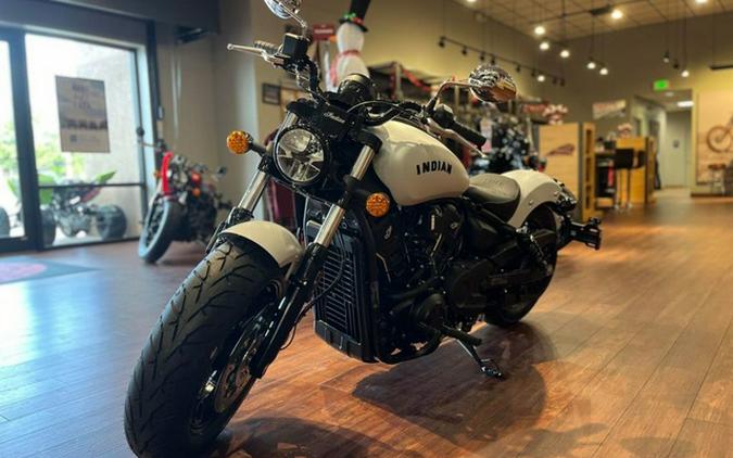 2025 Indian Scout Sixty Bobber Limited Ghost White Metallic S