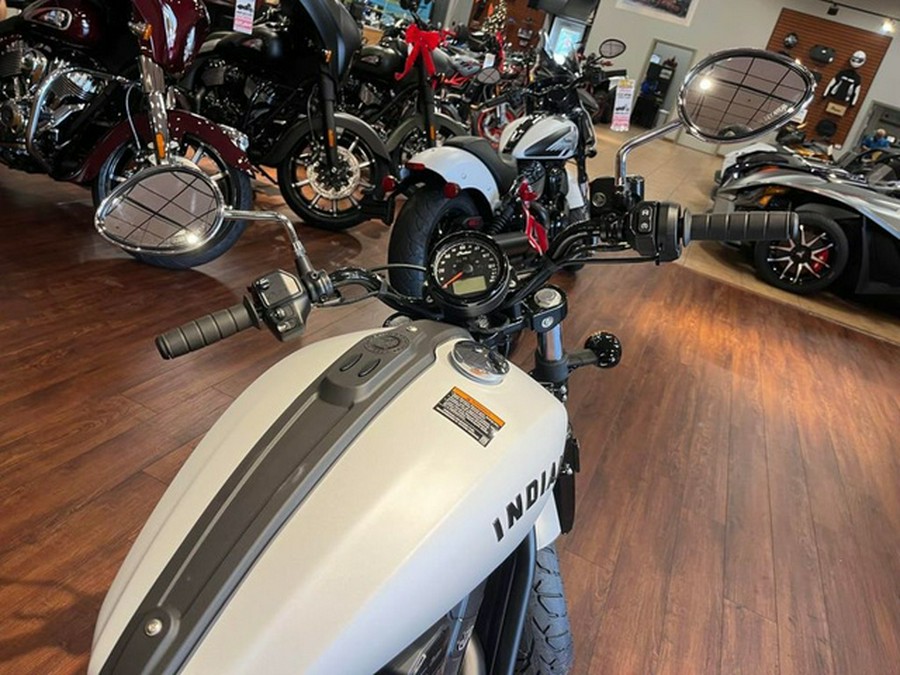 2025 Indian Scout Sixty Bobber Limited Ghost White Metallic S
