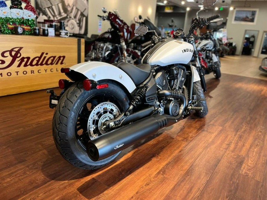 2025 Indian Scout Sixty Bobber Limited Ghost White Metallic S