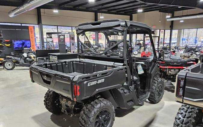 2025 Can-Am® Defender DPS HD9 Stealth Black