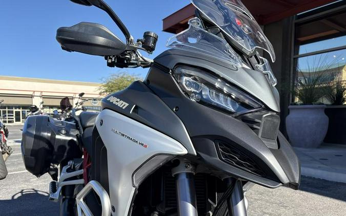 2022 Ducati Multistrada V4S Aviator Grey / Spoked Wheels