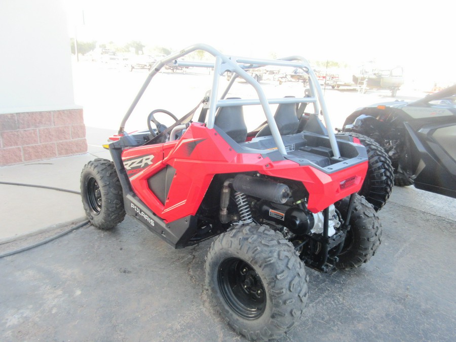 2026 POLARIS RZR 200 EFI