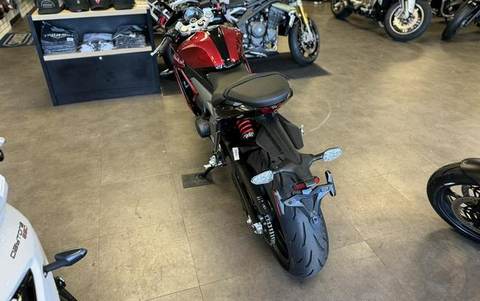 2025 Triumph Daytona 660 Carnival Red/Sapphire Black