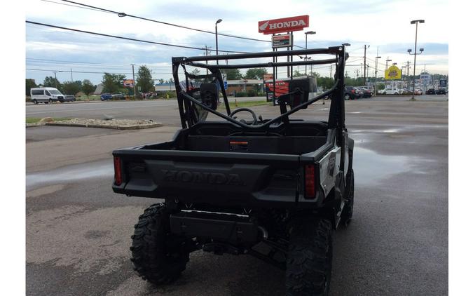 2024 Honda PIONEER 1000-3 DELUXE **NO FREIGHT*